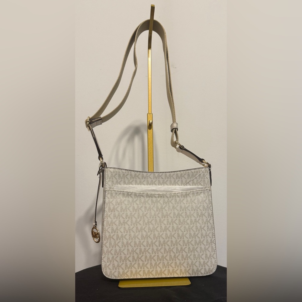 Michael Kors Jet Set Travel Small Signature Logo Messenger Bag. Color:Multi - Picture 8 of 10